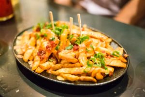 Frites, bacon, sirop d'érable