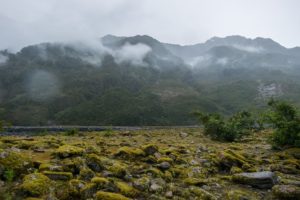 The valley going to the glacier.