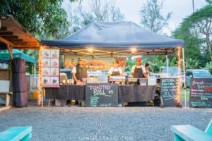 Un des plus grands stands de Muri Night Market.