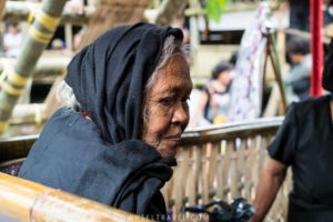 toraja cérémonie funéraire mort femme agée