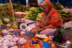 Goods set down directly on the floor.