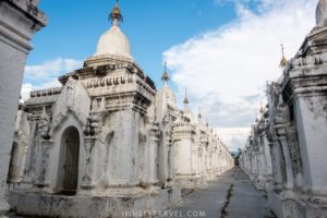 Quelques stupas parmi tant d'autres !