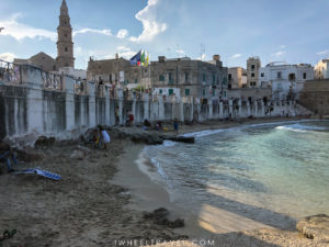 Porta Vecchia Monopoli handicap plage