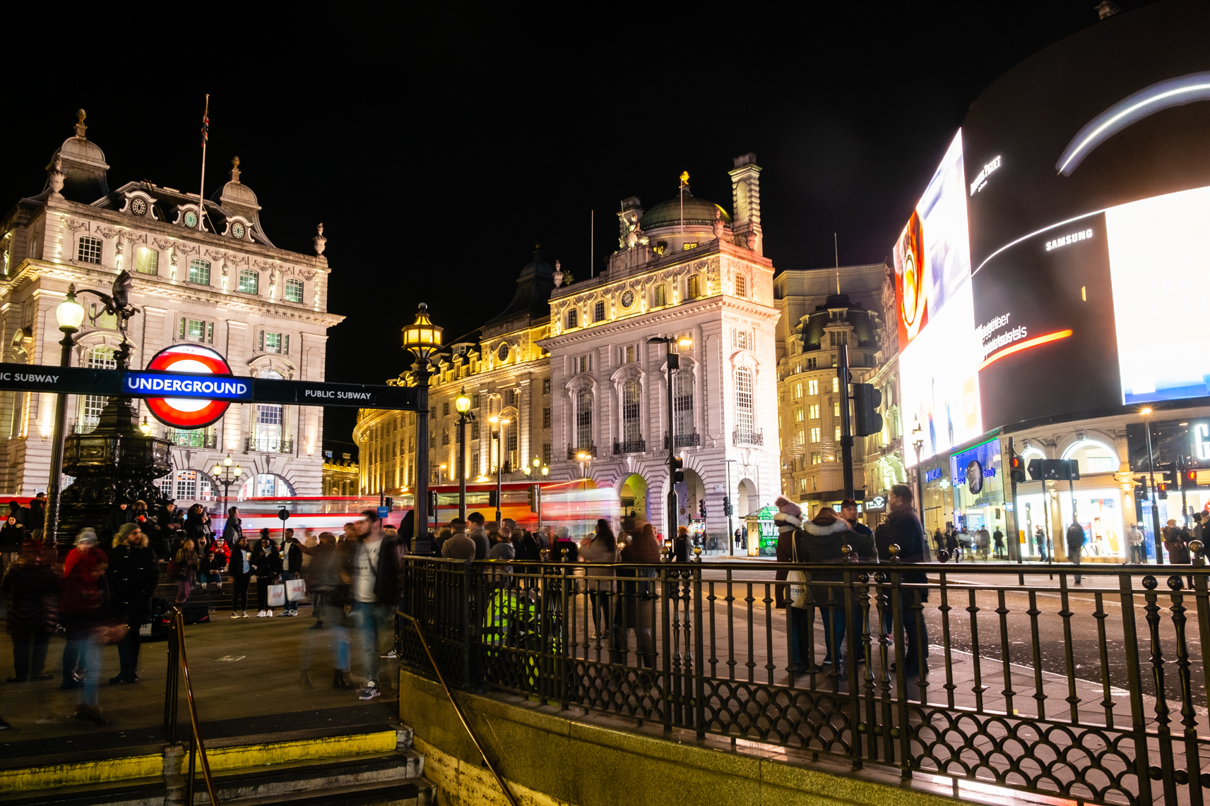 London by night